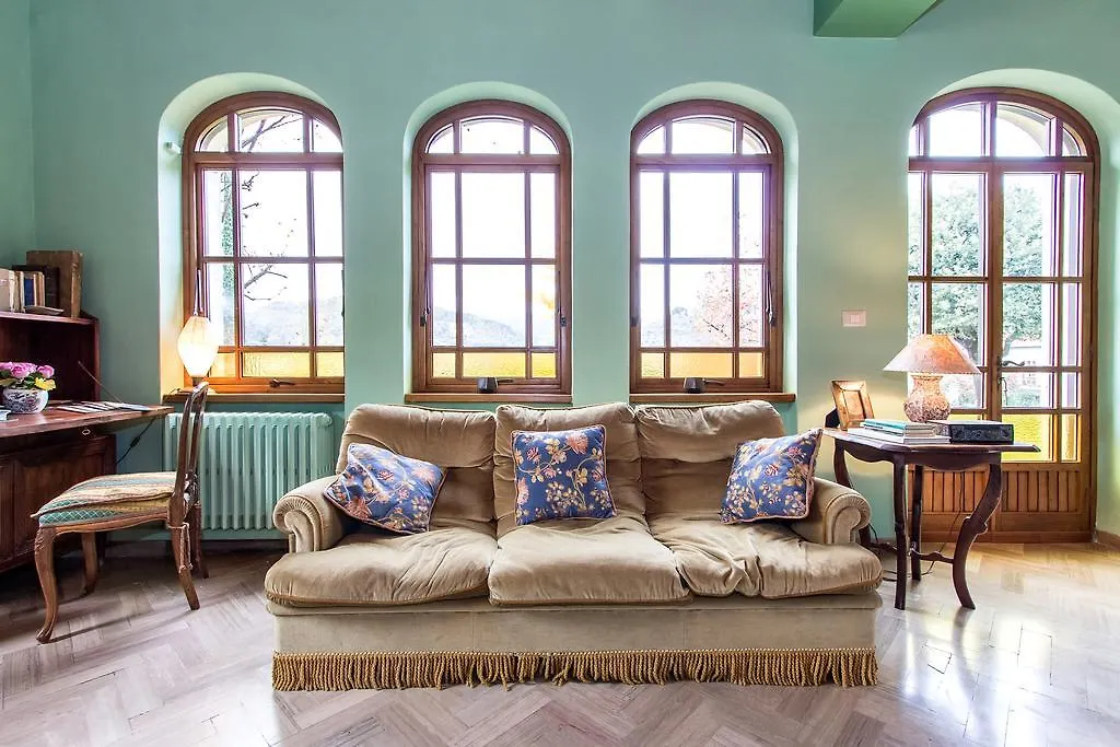 Villa La Ginestra - Charming Country Home Capolona Gospodarstwo wiejskie