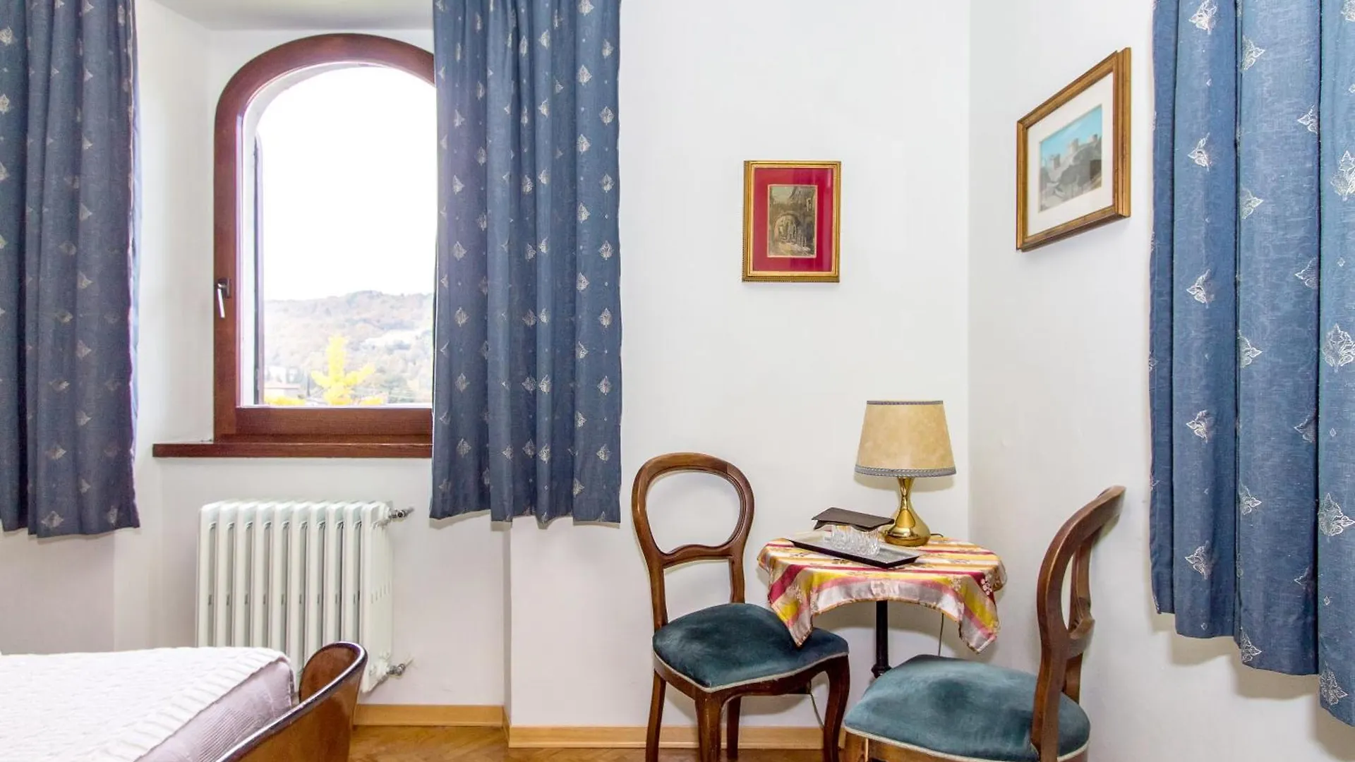 Villa La Ginestra - Charming Country Home Capolona Landhuis