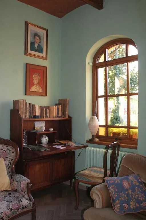 Villa La Ginestra - Charming Country Home Capolona Italië